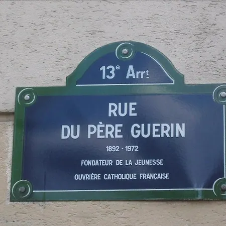 Charming Parisian Apartment Paris